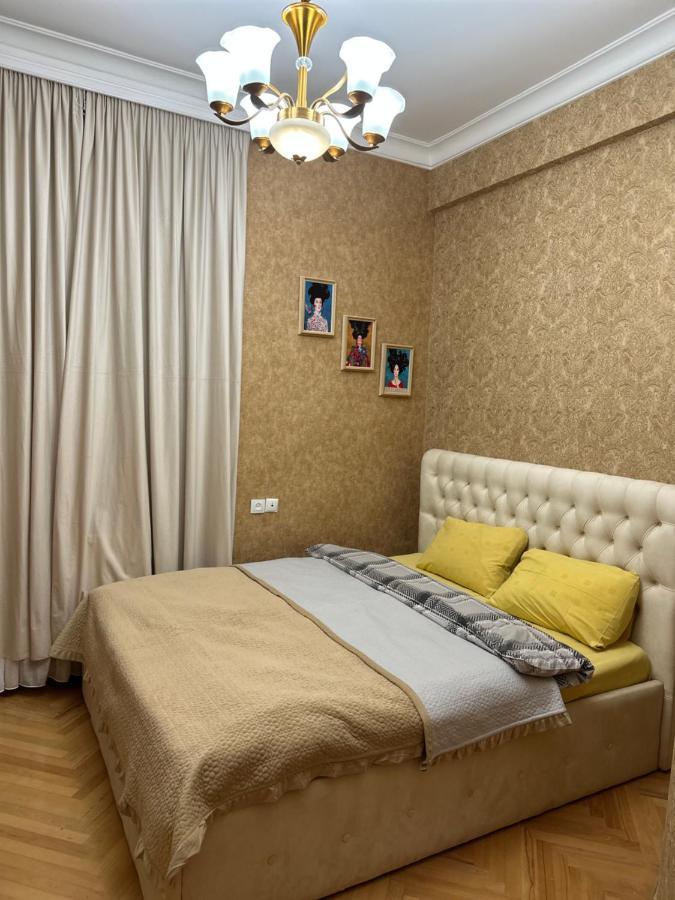King Suite Apartment Ln Tbilissi Extérieur photo