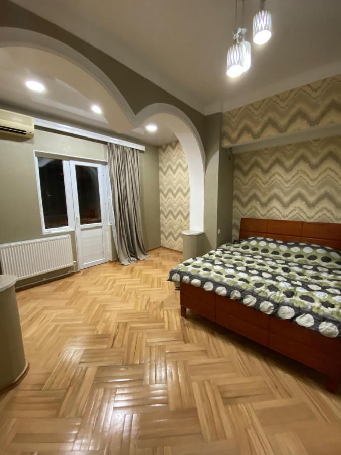 King Suite Apartment Ln Tbilissi Extérieur photo